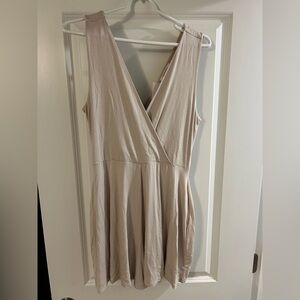 Women’s romper size L NWT